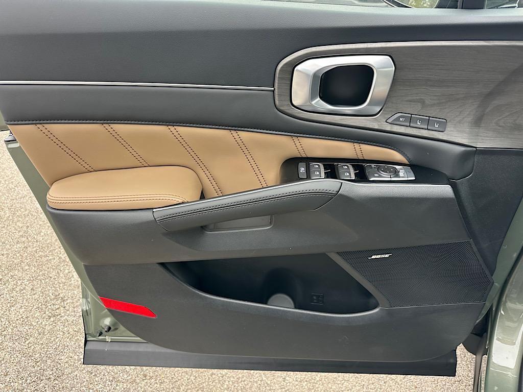 new 2026 Kia Sorento car, priced at $44,235