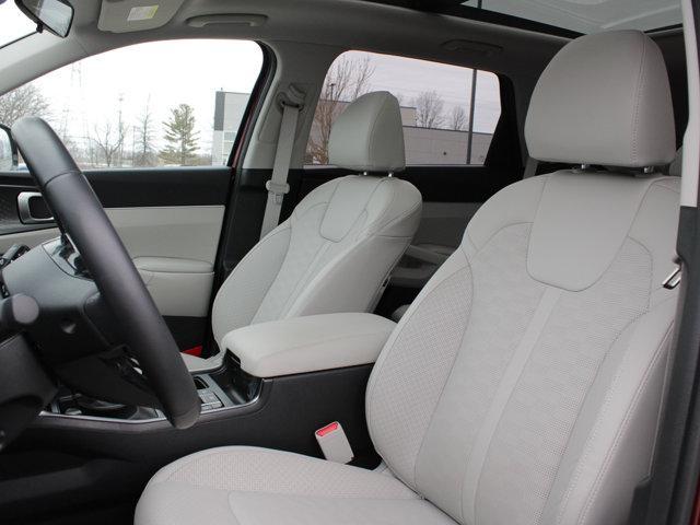 new 2024 Kia Sorento car, priced at $35,999