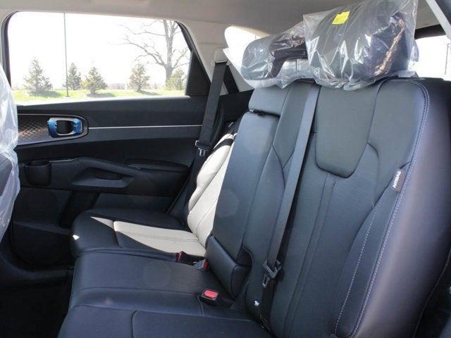 new 2025 Kia Sorento car, priced at $36,362