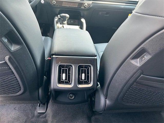 new 2025 Kia Sorento car, priced at $37,148