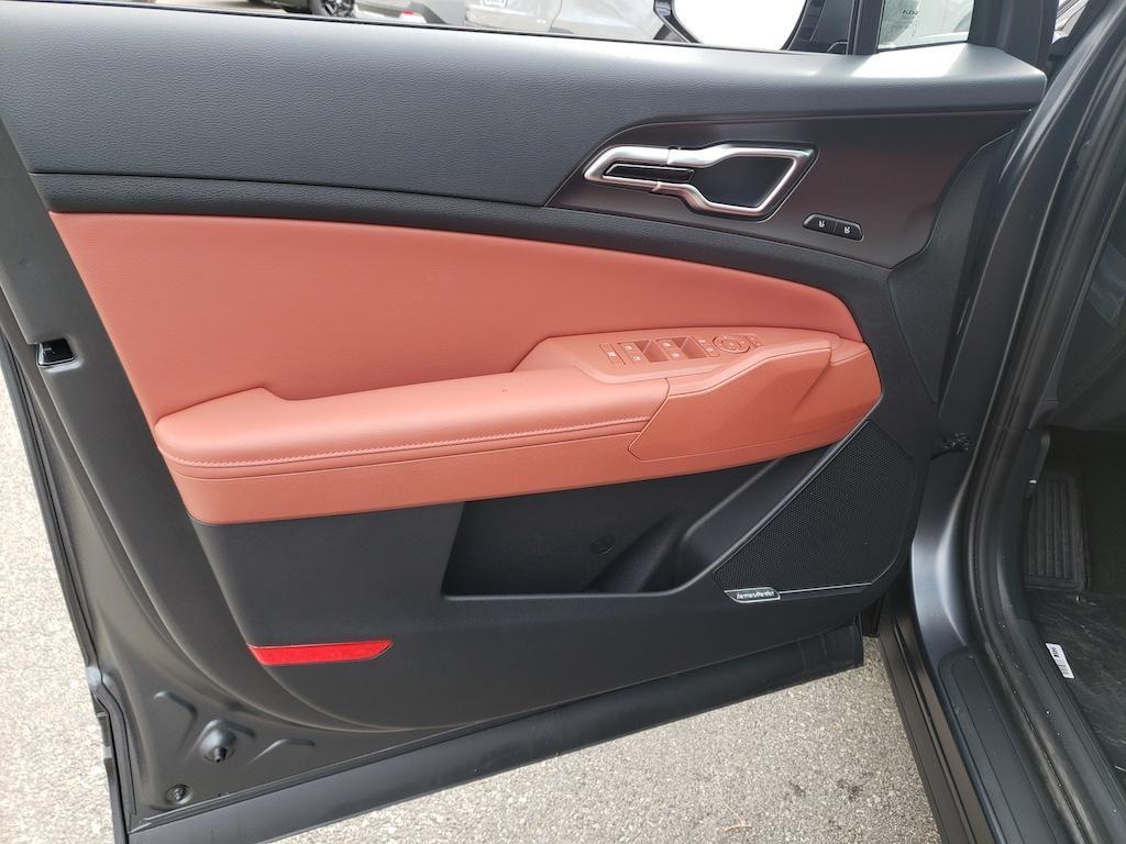 new 2026 Kia Sportage Hybrid car, priced at $41,110