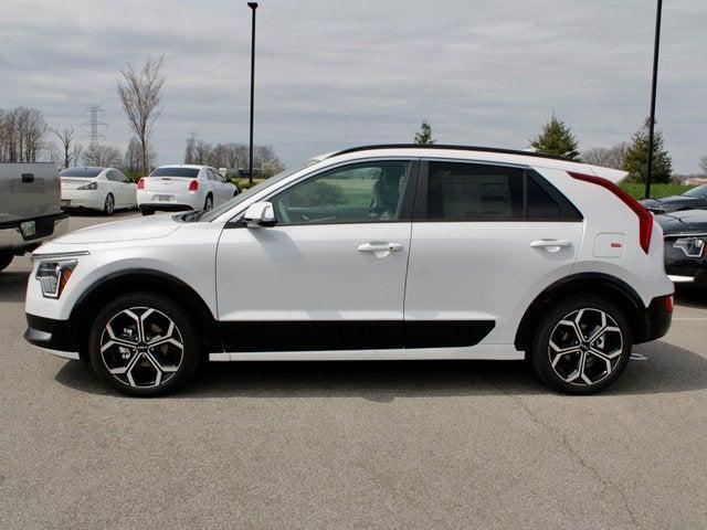 new 2025 Kia Niro car, priced at $32,256