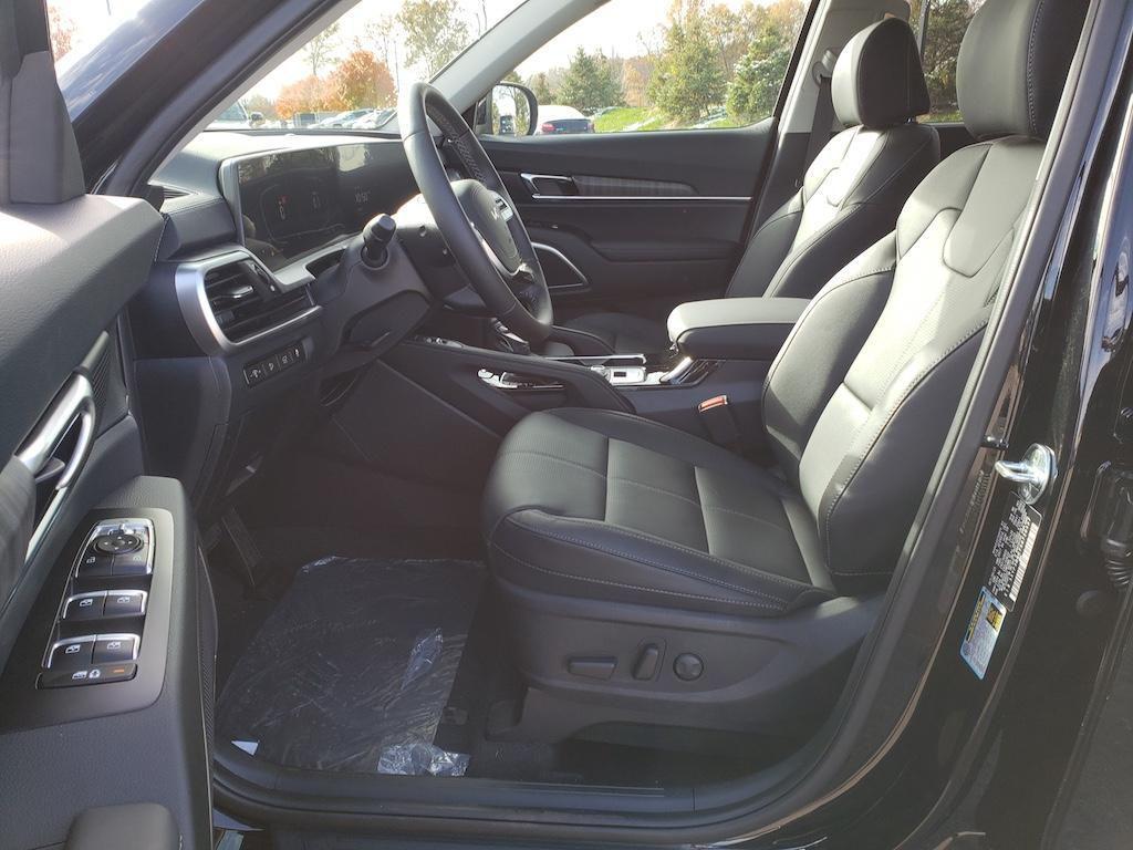 new 2025 Kia Telluride car, priced at $44,564