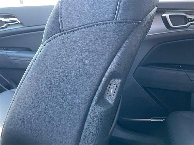 new 2026 Kia Sportage Hybrid car, priced at $40,692