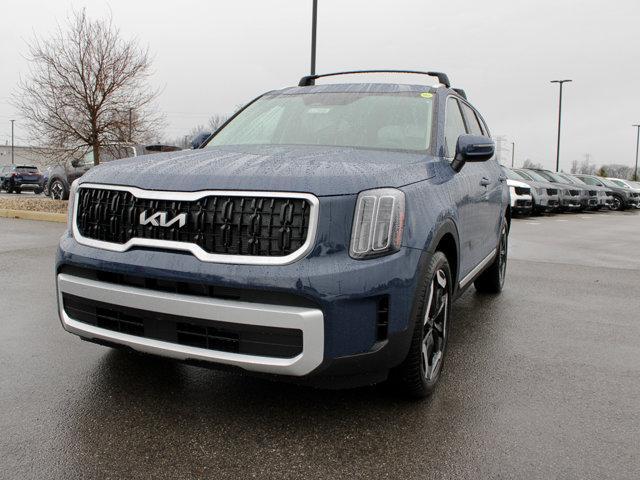 new 2025 Kia Telluride car, priced at $47,085