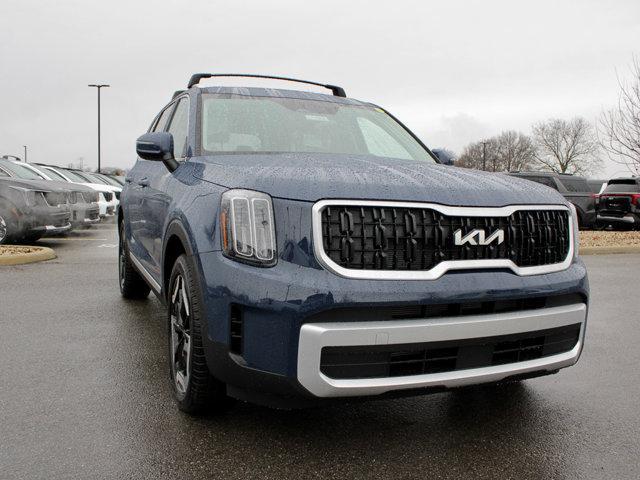 new 2025 Kia Telluride car, priced at $47,085