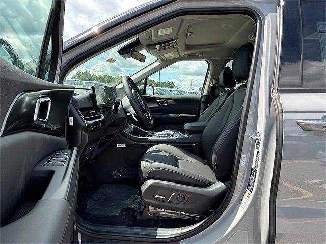 new 2025 Kia Carnival Hybrid car, priced at $46,780