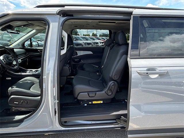 new 2025 Kia Carnival Hybrid car, priced at $46,780