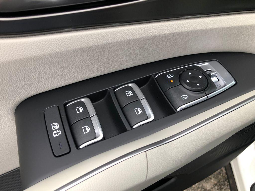 new 2026 Kia Sorento Hybrid car, priced at $37,858