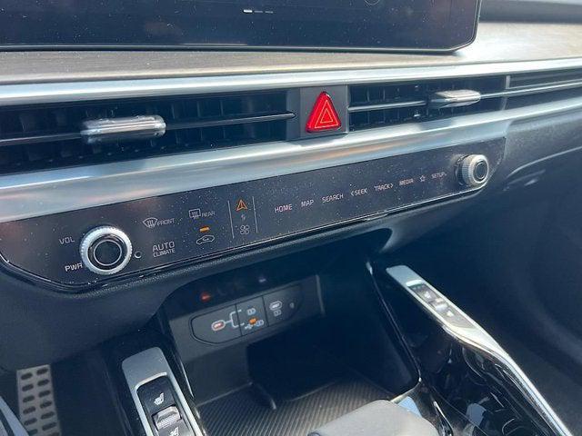 new 2024 Kia Sorento car, priced at $39,499