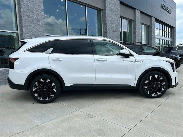 new 2024 Kia Sorento car, priced at $39,453