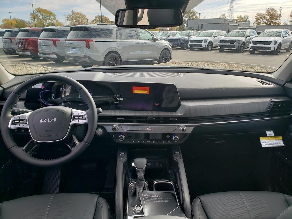 new 2025 Kia Telluride car, priced at $41,996