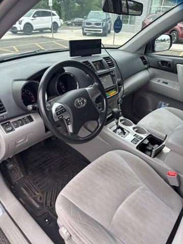 used 2013 Toyota Highlander car, priced at $11,258