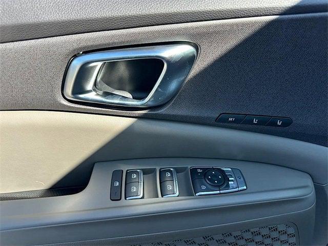 new 2026 Kia Carnival car, priced at $40,640