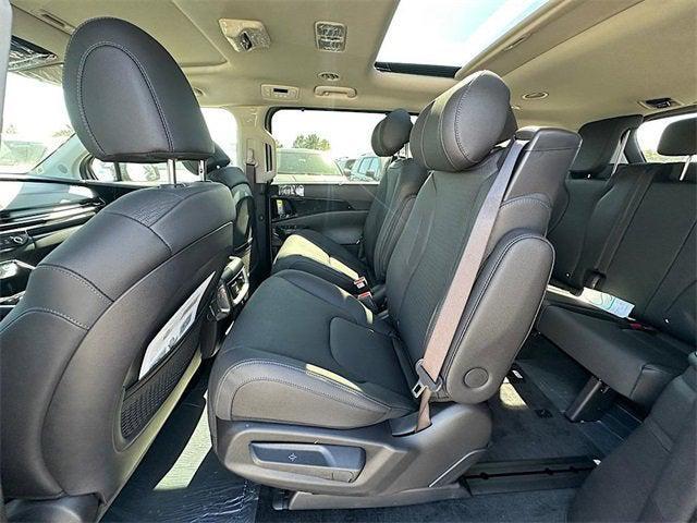 new 2026 Kia Carnival Hybrid car, priced at $52,714