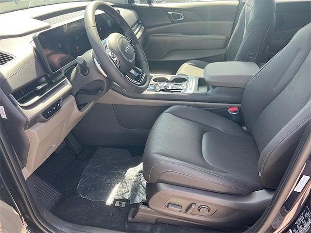 new 2026 Kia Carnival Hybrid car, priced at $42,316