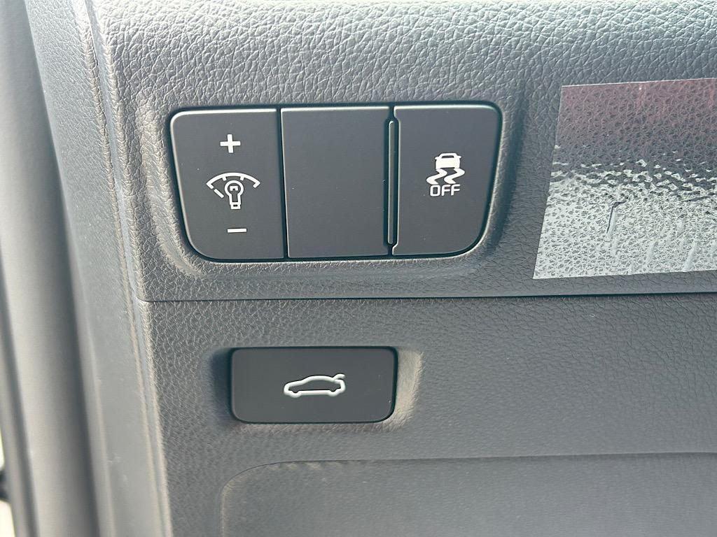 new 2026 Kia K5 car, priced at $26,996