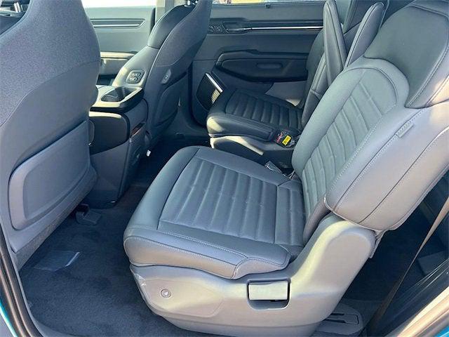 new 2026 Kia EV9 car, priced at $60,095