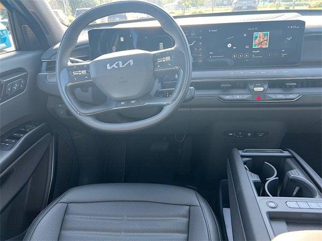 new 2026 Kia EV9 car, priced at $60,095