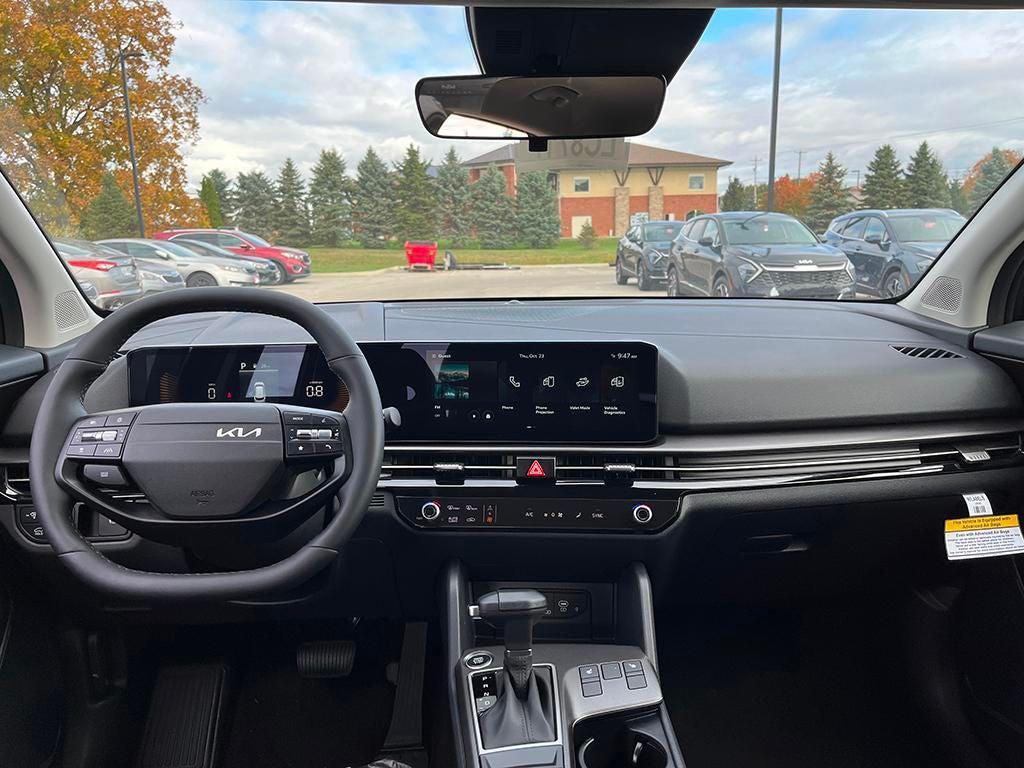 new 2026 Kia Sportage car, priced at $28,076