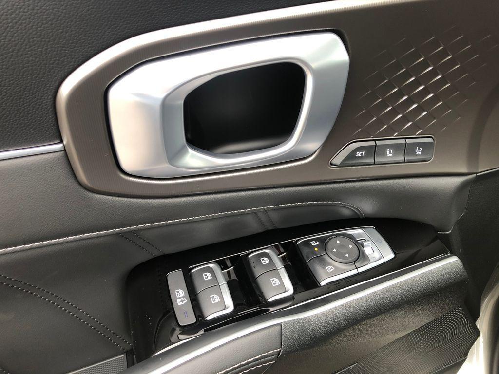 new 2026 Kia Sorento Hybrid car, priced at $45,237