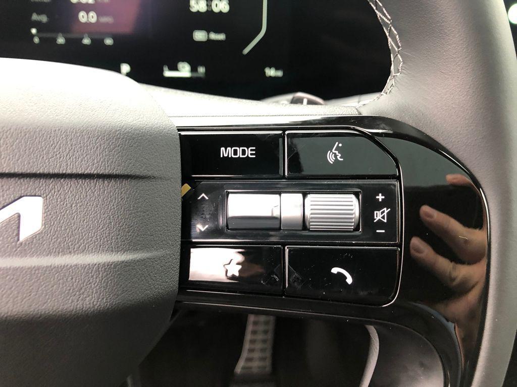 new 2026 Kia Sorento Hybrid car, priced at $45,237