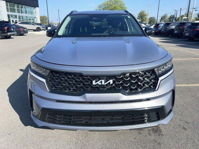 used 2022 Kia Sorento car, priced at $25,255