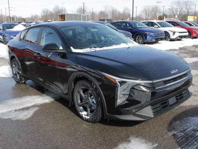 new 2025 Kia K4 car, priced at $22,988