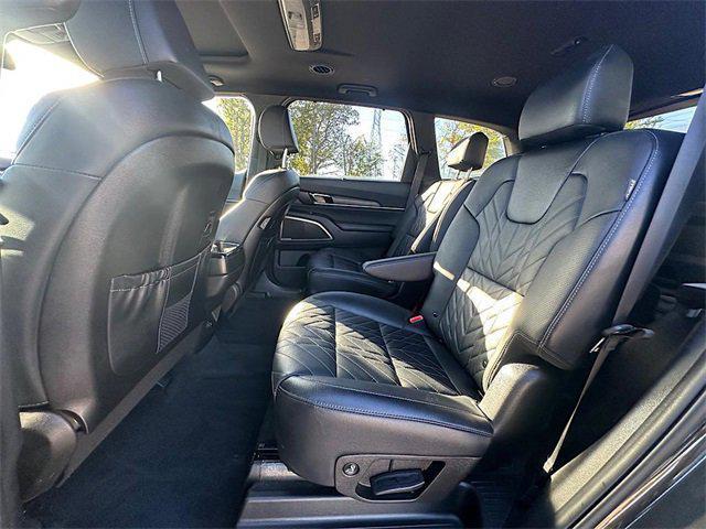 used 2024 Kia Telluride car, priced at $39,085