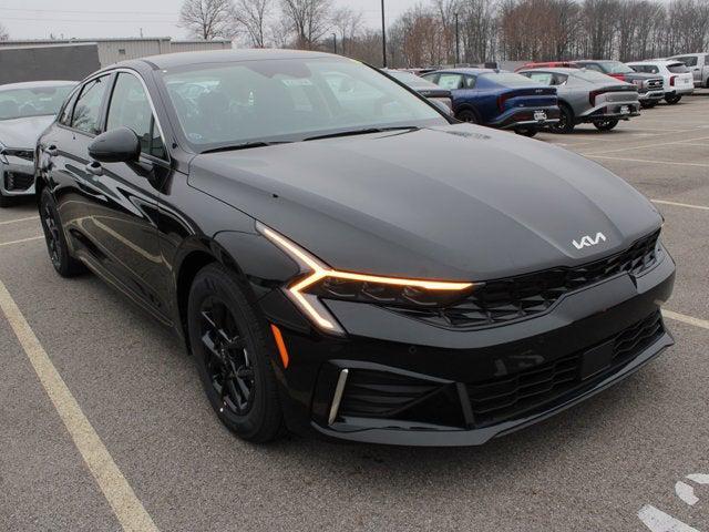new 2025 Kia K5 car, priced at $26,574