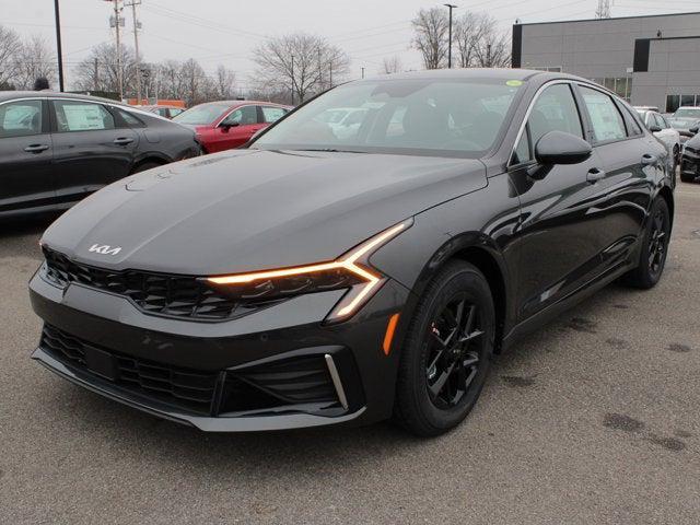 new 2025 Kia K5 car, priced at $26,574
