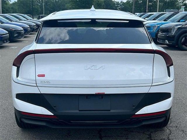 new 2025 Kia EV6 car, priced at $43,581
