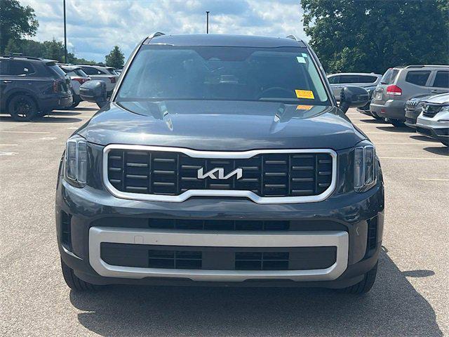 used 2024 Kia Telluride car, priced at $25,777
