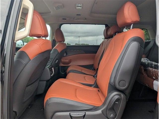 new 2026 Kia Carnival Hybrid car, priced at $47,931