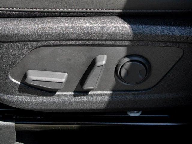 new 2025 Kia Sorento car, priced at $42,189