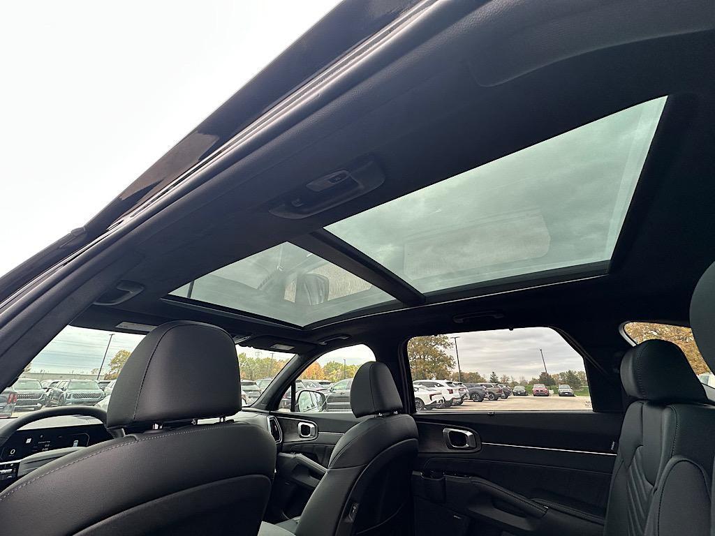 new 2026 Kia Sorento car, priced at $43,392