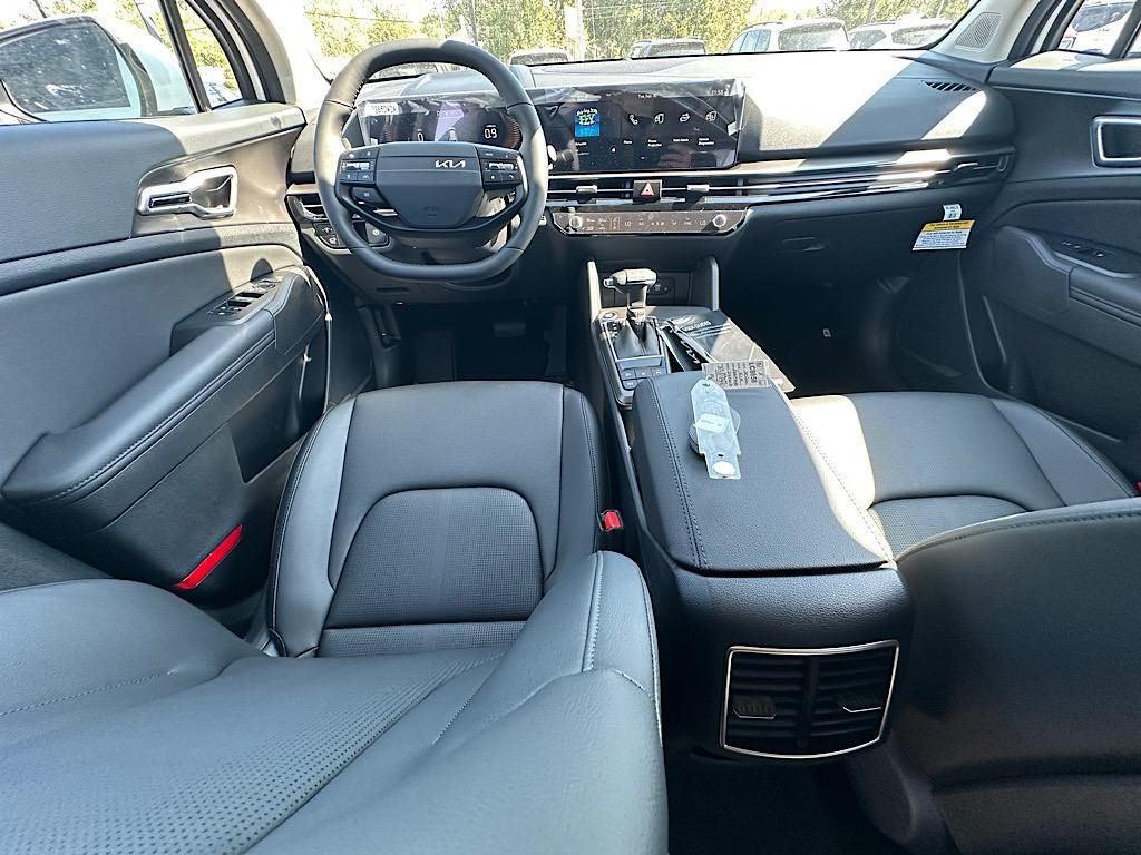 new 2026 Kia Sportage car, priced at $30,298