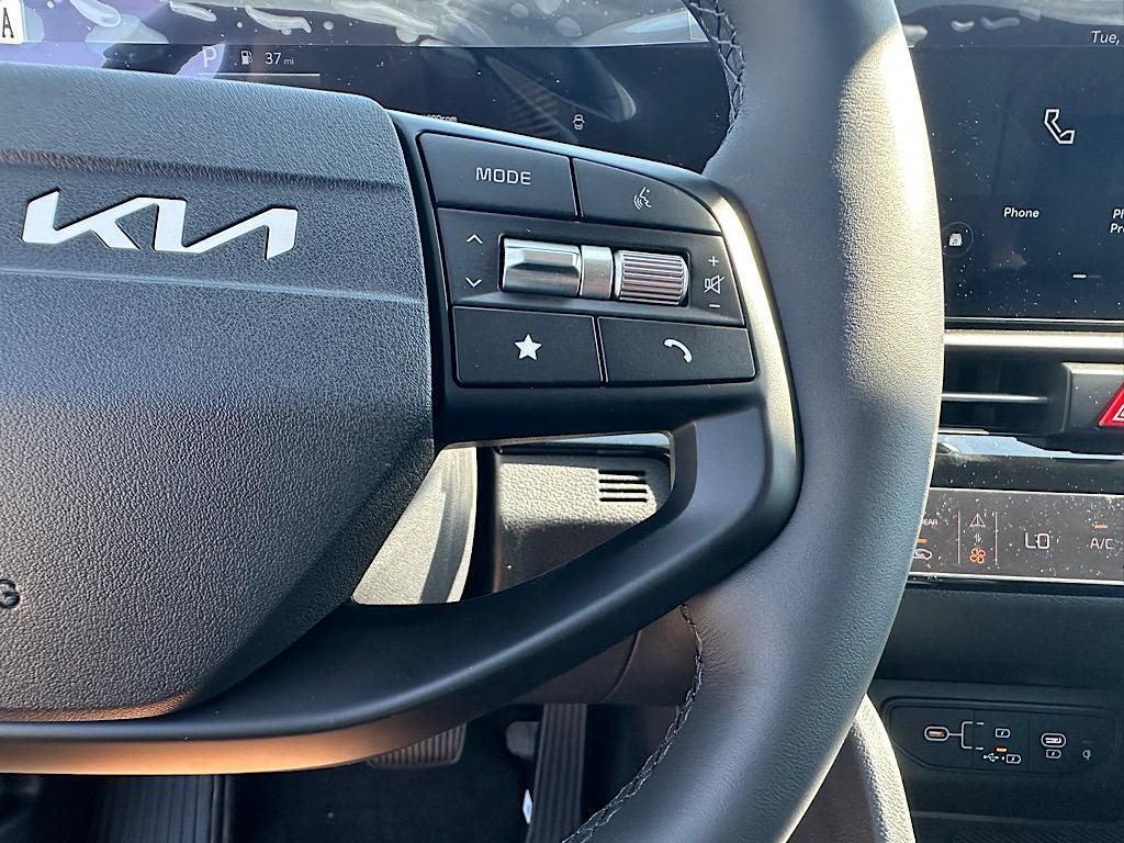 new 2026 Kia Sportage car, priced at $30,298