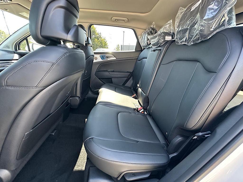 new 2026 Kia Sportage car, priced at $30,298