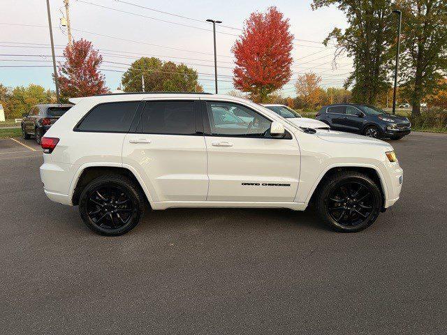 used 2017 Jeep Grand Cherokee car, priced at $16,753