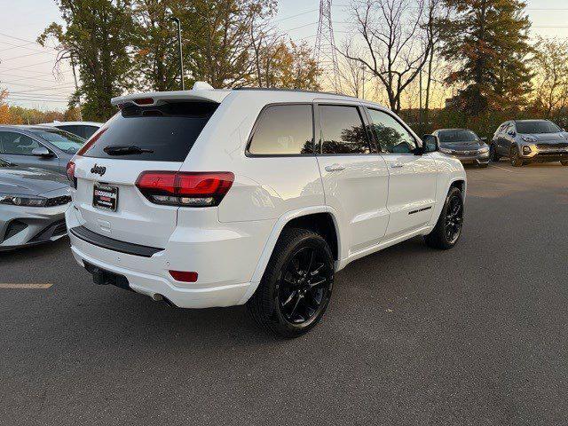 used 2017 Jeep Grand Cherokee car, priced at $16,753