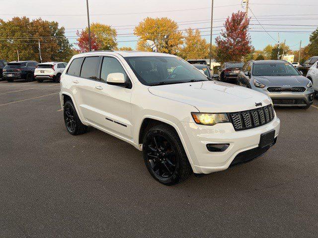 used 2017 Jeep Grand Cherokee car, priced at $16,753