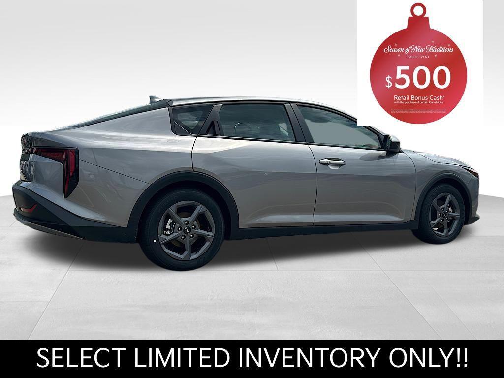 new 2025 Kia K4 car, priced at $22,629