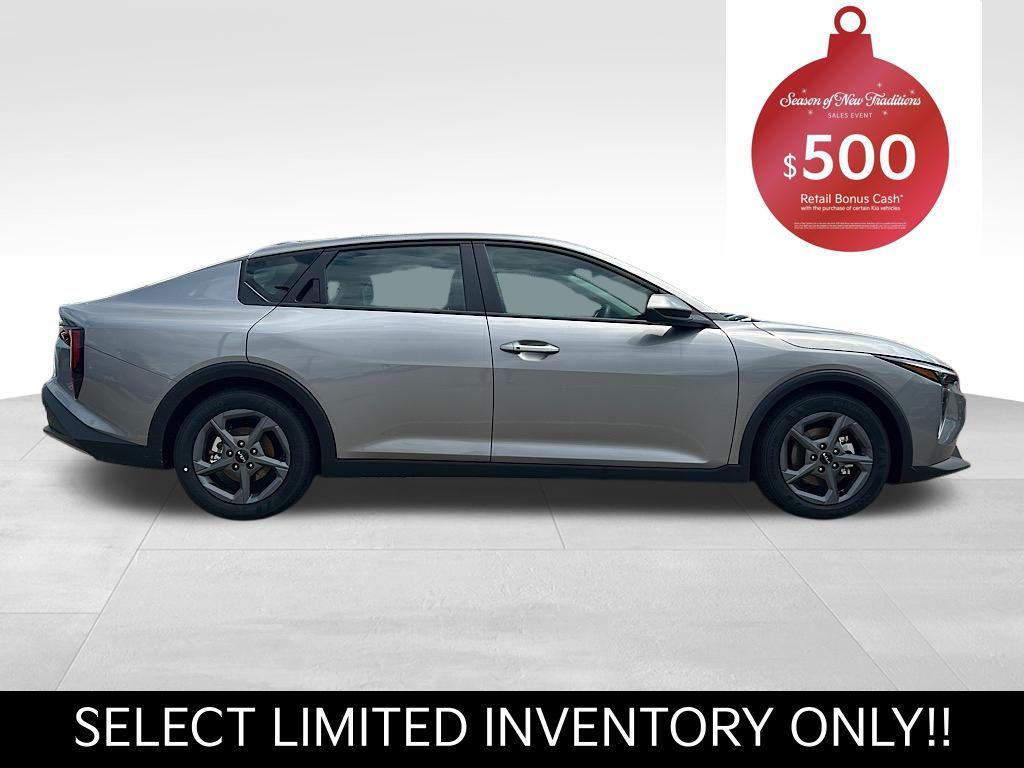 new 2025 Kia K4 car, priced at $22,629