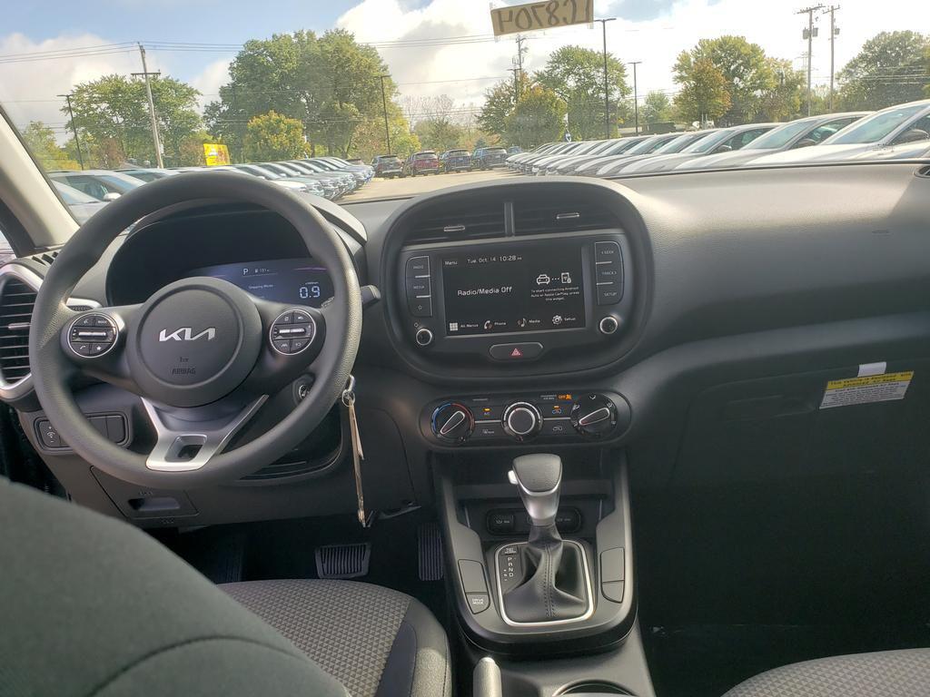 new 2025 Kia Soul car, priced at $21,685
