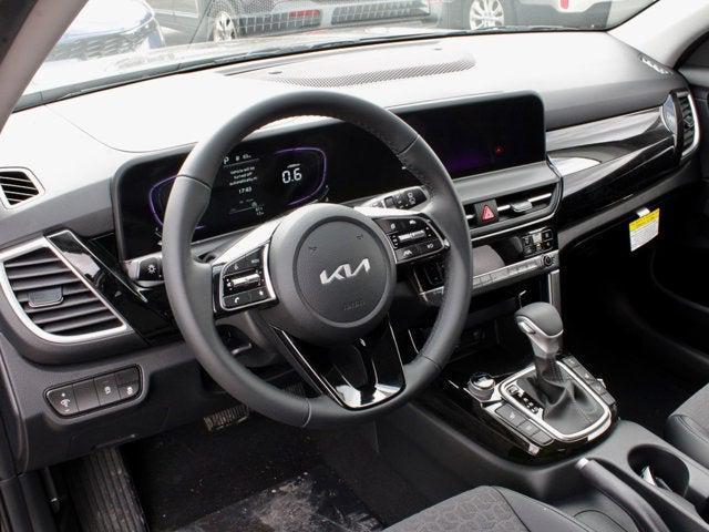 new 2025 Kia Seltos car, priced at $27,275