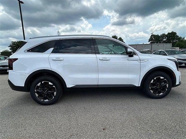 new 2025 Kia Sorento car, priced at $35,413