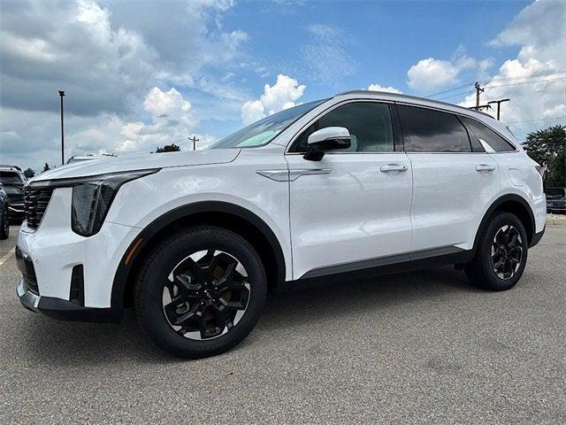 new 2025 Kia Sorento car, priced at $35,413
