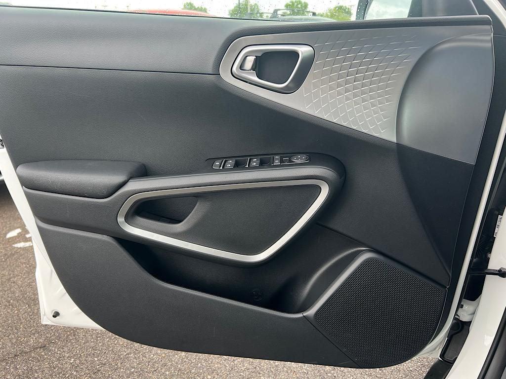 new 2025 Kia Soul car, priced at $22,150