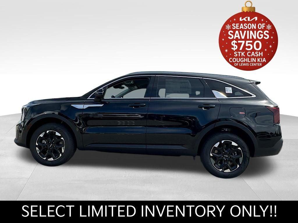 new 2025 Kia Sorento car, priced at $32,133